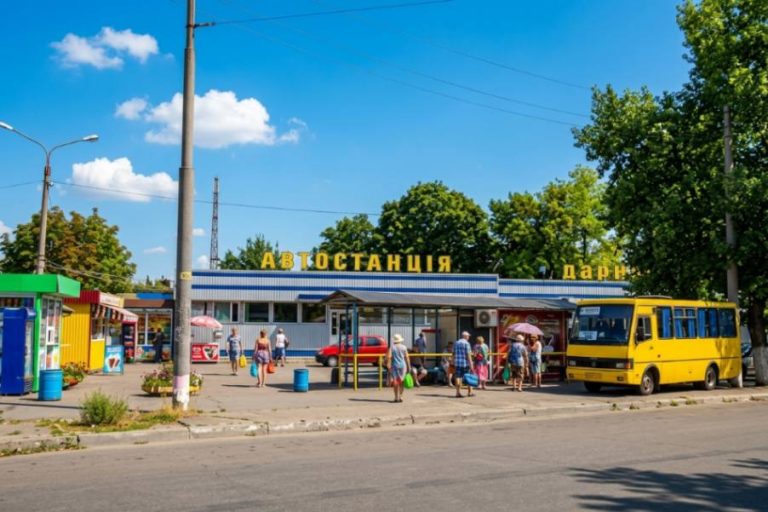 Автостанція Дарниця в Києві